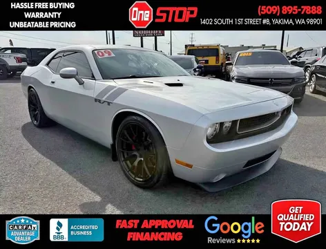 2009 Dodge Challenger R/T Coupe 2D
