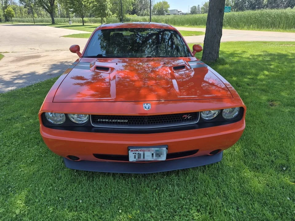 2009 Dodge Challenger 3rd Gen - Image 6 of 15