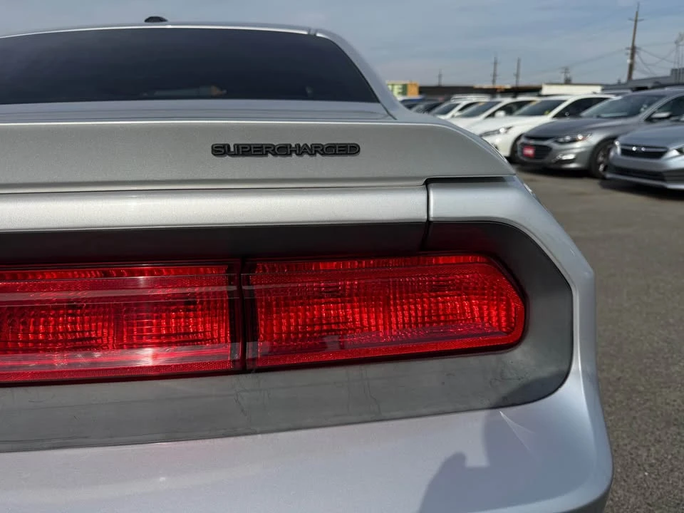 2009 Dodge Challenger 3rd Gen - Image 7 of 13
