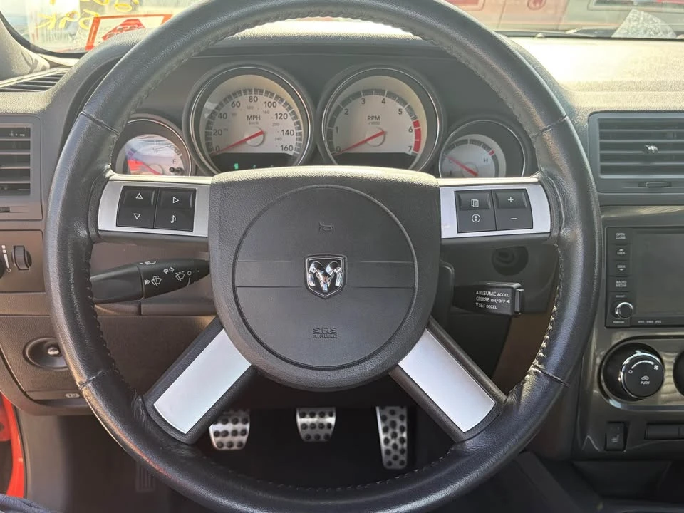 2009 Dodge Challenger 3rd Gen - Image 8 of 18