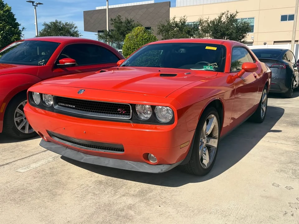 2009 Dodge Challenger 3rd Gen - Image 3 of 18