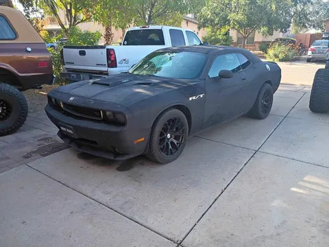 2009 Dodge Challenger R/T Coupe 2D