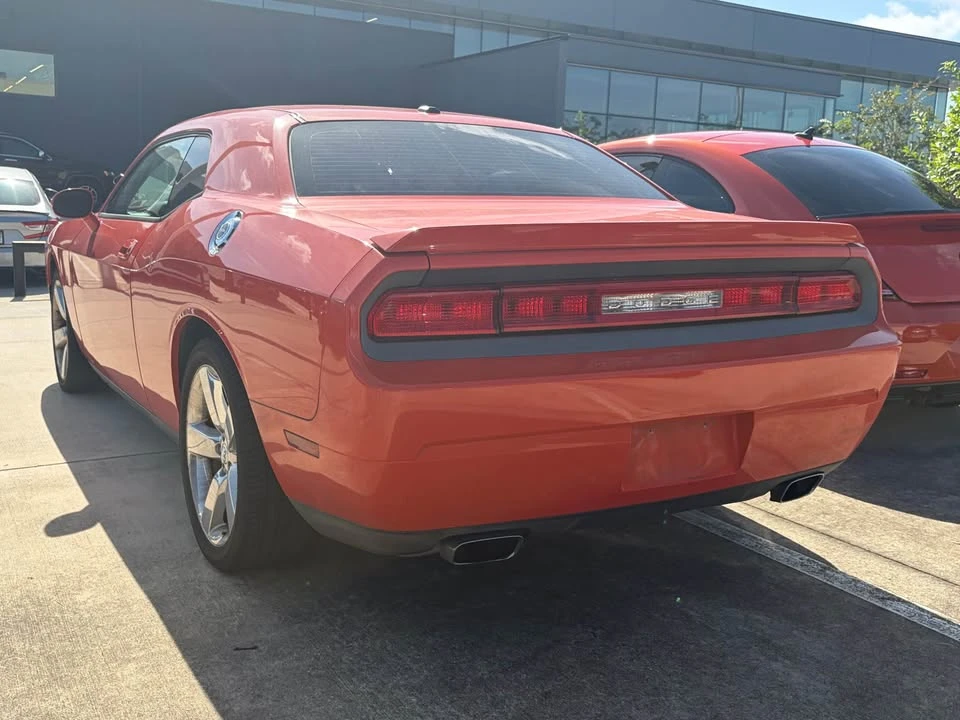 2009 Dodge Challenger 3rd Gen - Image 14 of 18