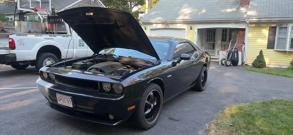 2009 Dodge Challenger 3rd Gen - Image 4 of 13