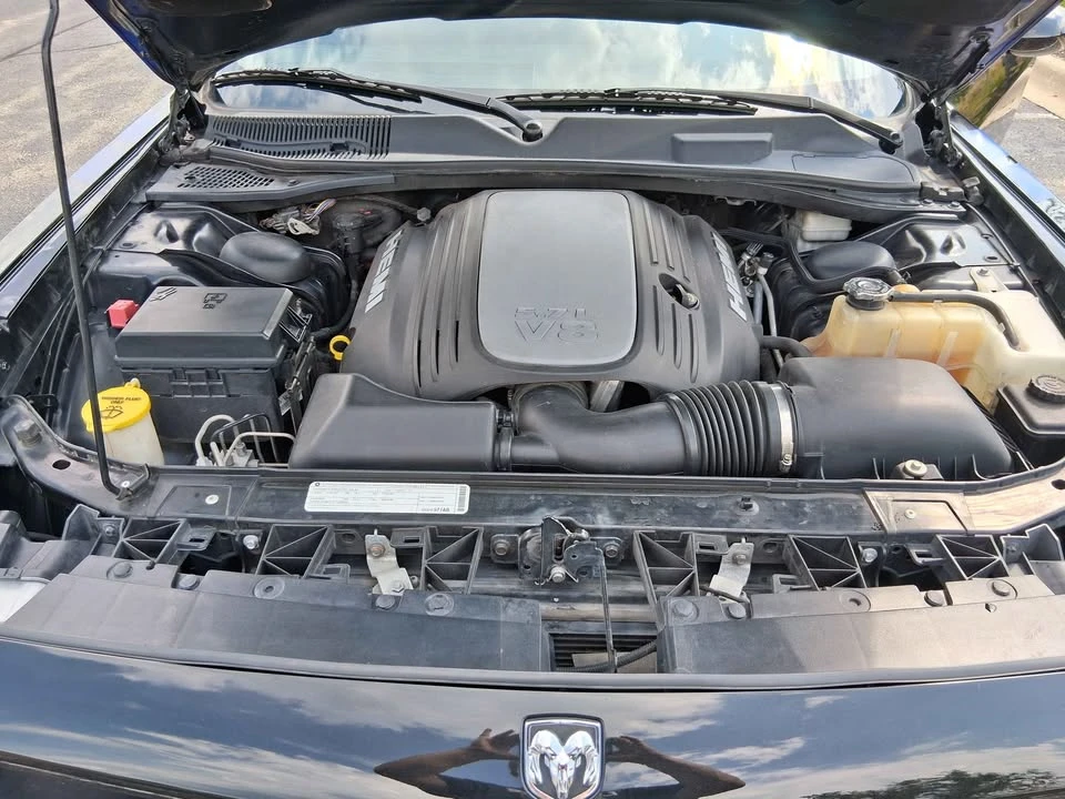 2009 Dodge Challenger 3rd Gen - Image 13 of 13