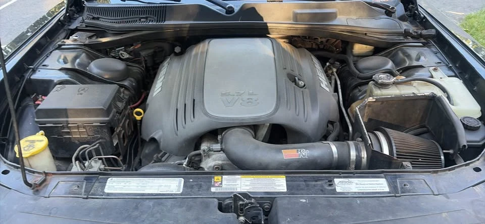 2009 Dodge Challenger 3rd Gen - Image 5 of 13