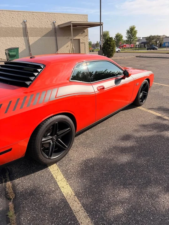 2009 Dodge Challenger 3rd Gen - Image 6 of 19
