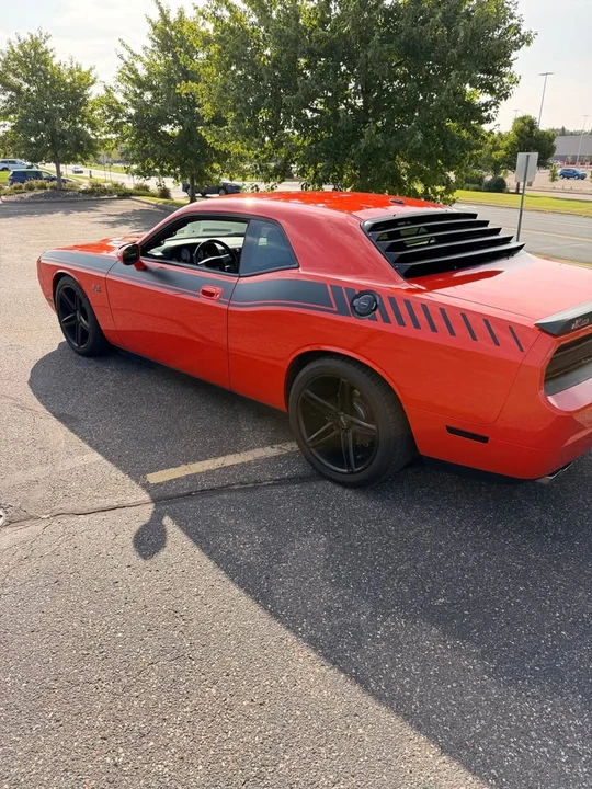 2009 Dodge Challenger 3rd Gen - Image 8 of 19