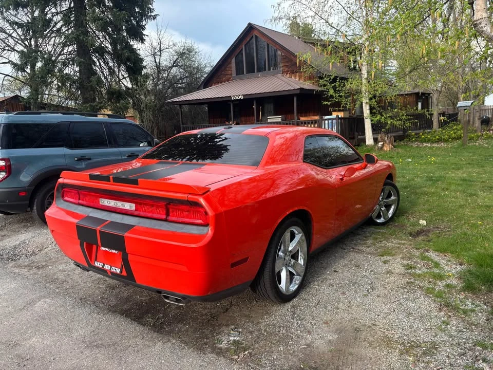 2009 Dodge Challenger 3rd Gen - Image 6 of 9