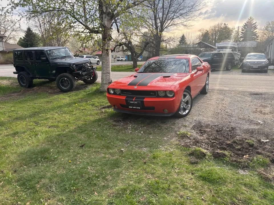 2009 Dodge Challenger 3rd Gen - Image 9 of 9