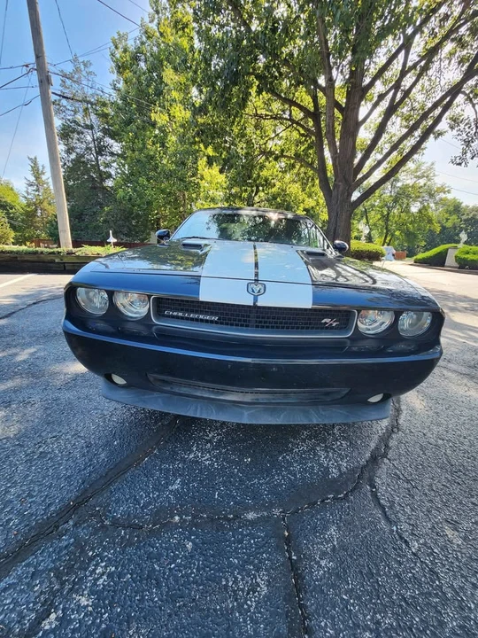 2009 Dodge Challenger 3rd Gen - Image 7 of 9