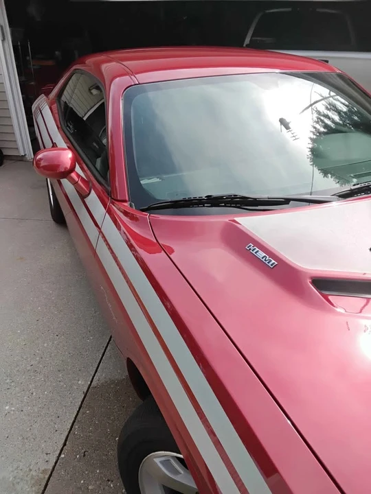 2009 Dodge Challenger 3rd Gen - Image 7 of 18