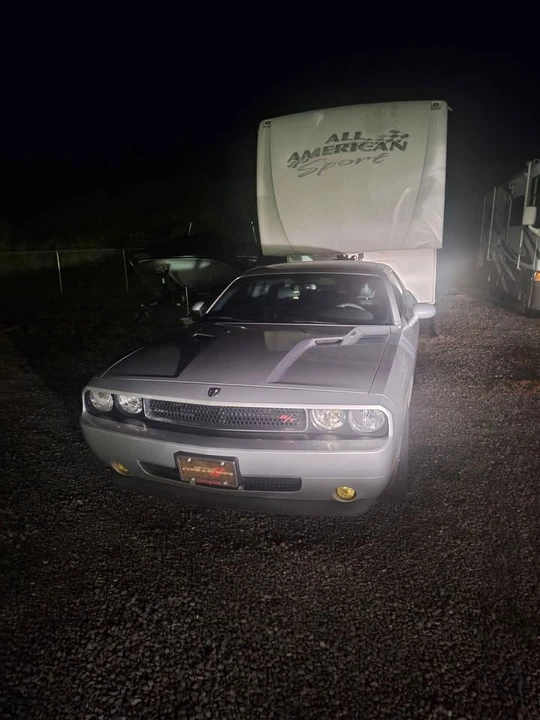 2009 Dodge Challenger 3rd Gen - Image 4 of 5