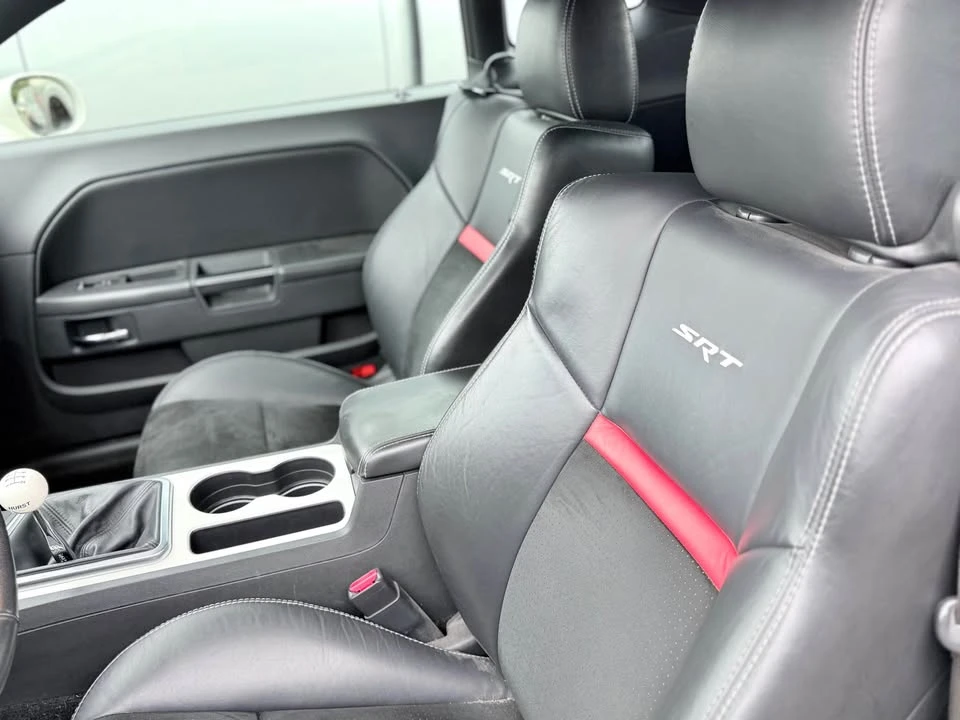 2009 Dodge Challenger 3rd Gen - Image 8 of 12