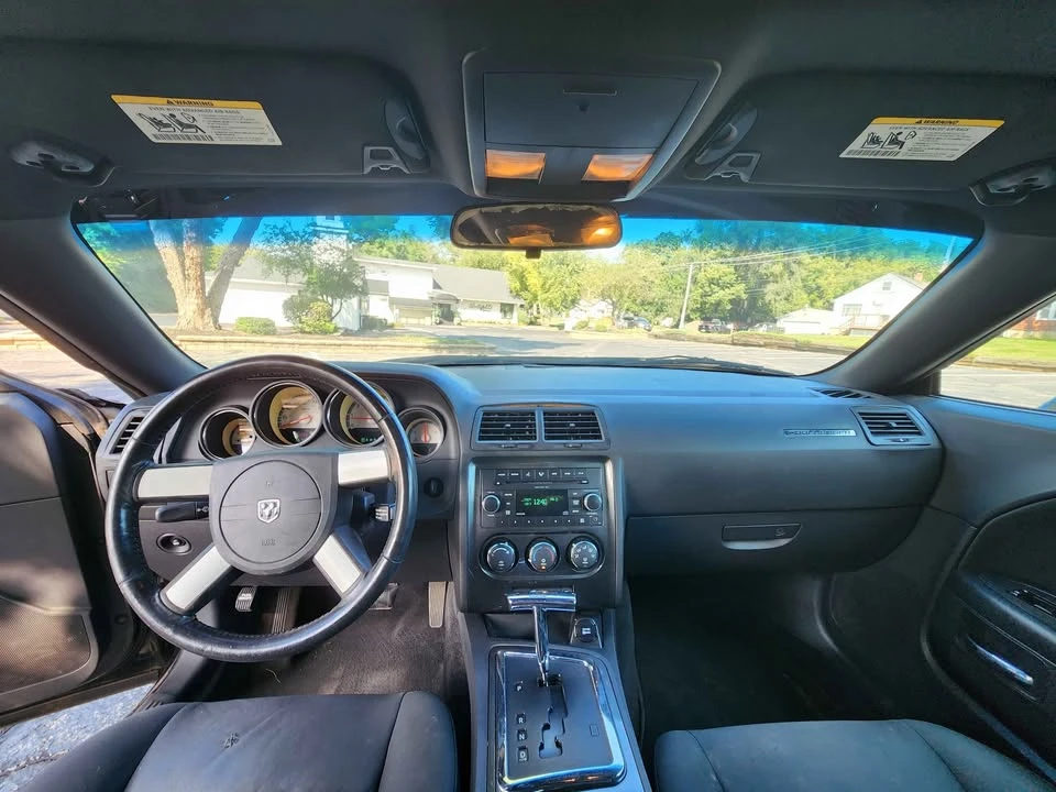 2009 Dodge Challenger 3rd Gen - Image 9 of 9