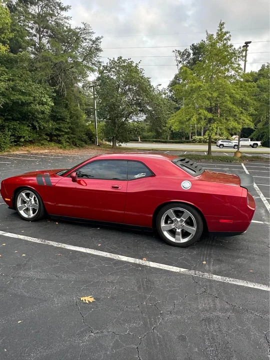 2009 Dodge Challenger 3rd Gen - Image 7 of 13