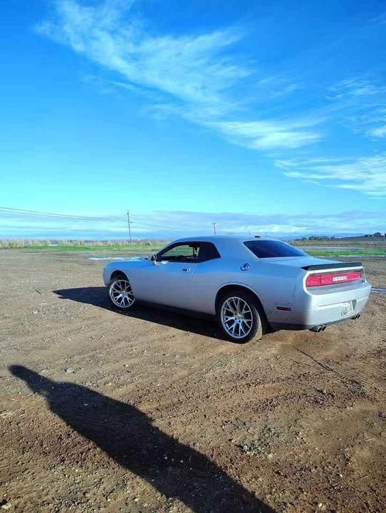 2009 Dodge Challenger 3rd Gen - Image 3 of 3