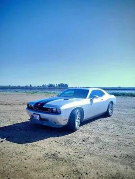 2009 Dodge Challenger R/T Coupe 2D