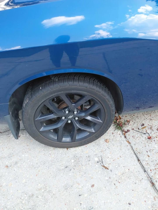 2009 Dodge Challenger 3rd Gen - Image 8 of 10