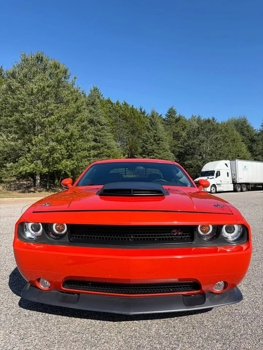 2009 Dodge Challenger 3rd Gen - Image 3 of 16