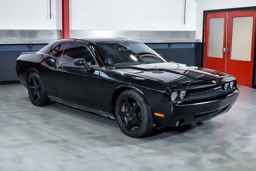 2009 Dodge Challenger 3rd Gen - Image 7 of 30