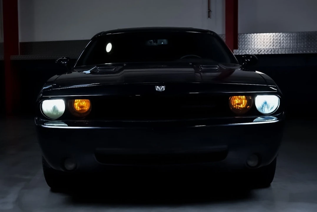 2009 Dodge Challenger 3rd Gen - Image 4 of 30