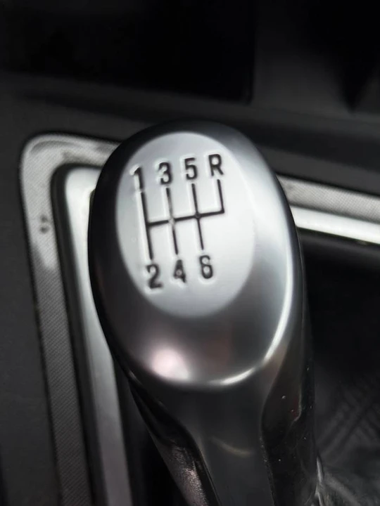 2009 Dodge Challenger 3rd Gen - Image 20 of 21