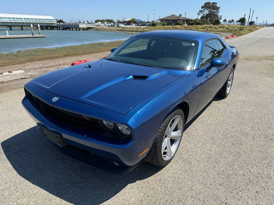2009 Dodge Challenger 3rd Gen - Image 4 of 21