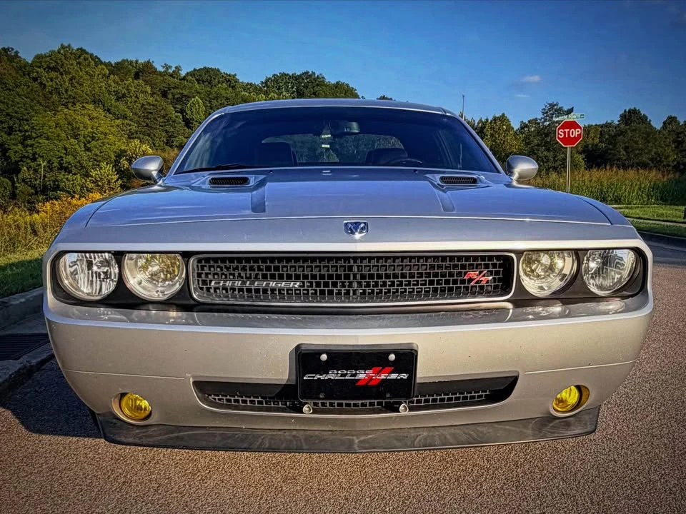 2009 Dodge Challenger 3rd Gen - Image 6 of 20