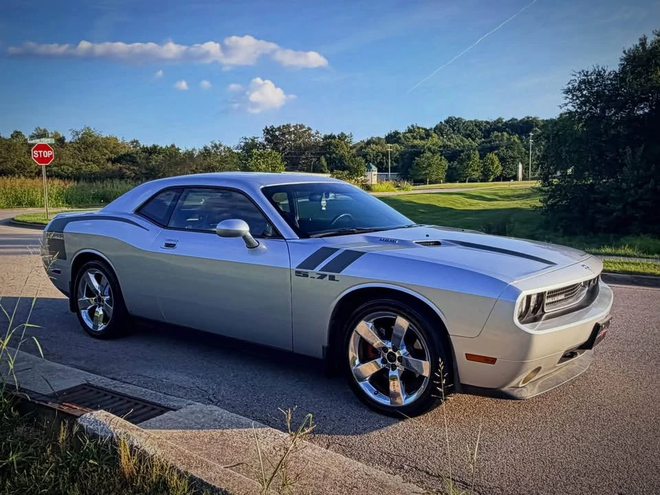 2009 Dodge Challenger 3rd Gen - Image 8 of 20