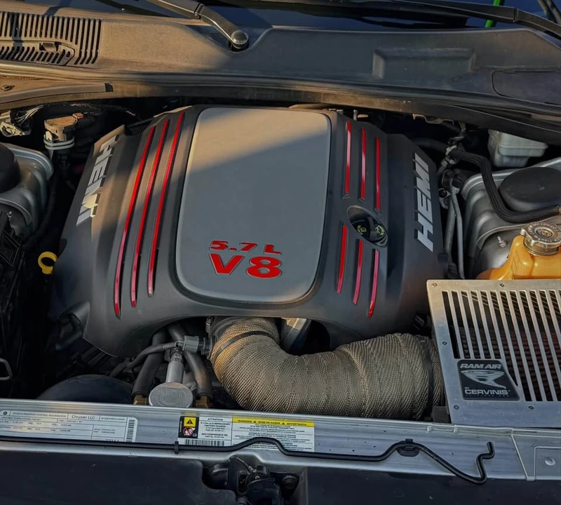 2009 Dodge Challenger 3rd Gen - Image 13 of 20