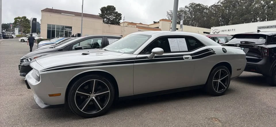 2009 Dodge Challenger 3rd Gen - Image 2 of 7