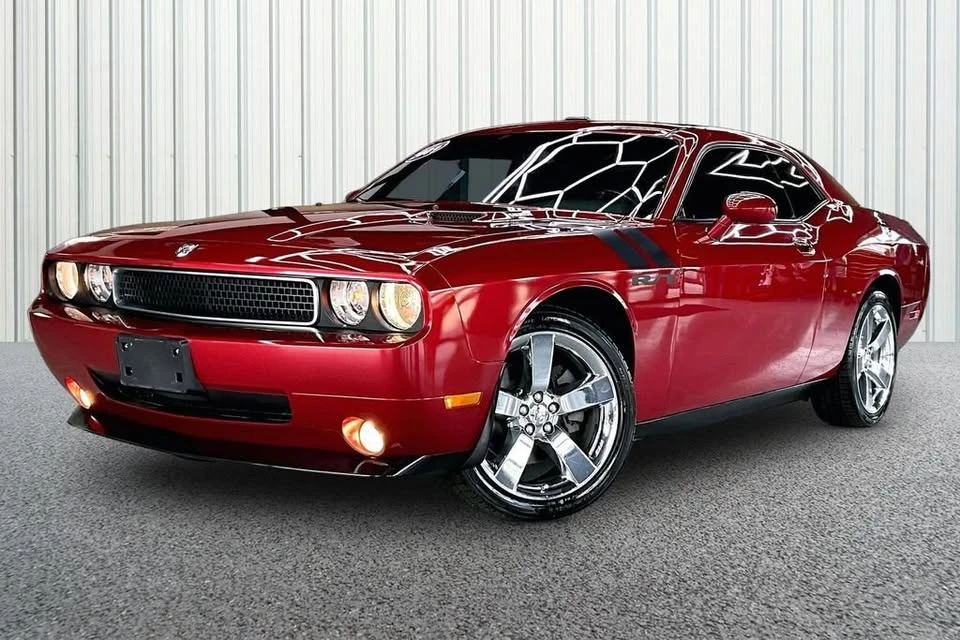 2009 Dodge Challenger 3rd Gen - Image 3 of 20