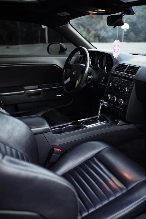 2009 Dodge Challenger 3rd Gen - Image 14 of 18