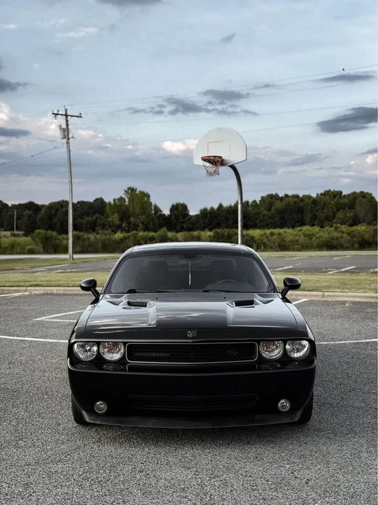 2009 Dodge Challenger 3rd Gen - Image 7 of 18