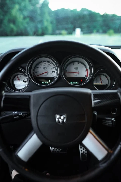 2009 Dodge Challenger 3rd Gen - Image 11 of 18