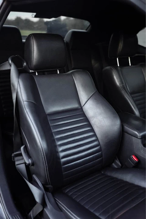 2009 Dodge Challenger 3rd Gen - Image 13 of 18