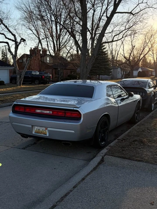 2009 Dodge Challenger 3rd Gen - Image 6 of 9