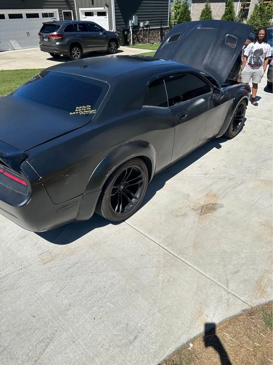 2009 Dodge Challenger 3rd Gen - Image 3 of 17