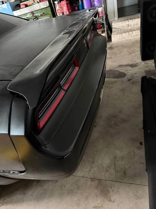 2009 Dodge Challenger 3rd Gen - Image 15 of 17