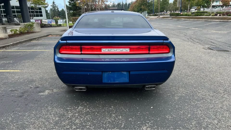 2009 Dodge Challenger 3rd Gen - Image 4 of 15