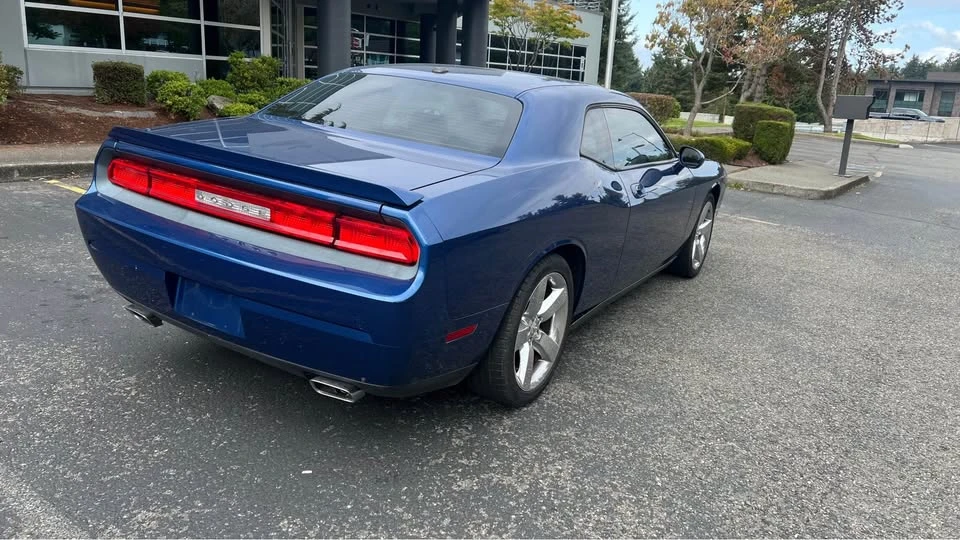 2009 Dodge Challenger 3rd Gen - Image 3 of 15