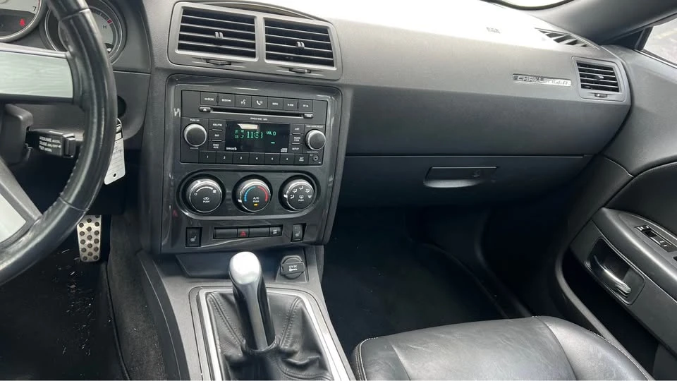 2009 Dodge Challenger 3rd Gen - Image 10 of 15