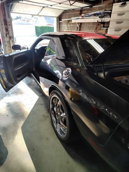 2009 Dodge Challenger SRT8 & 392 3rd Gen - Image 7 of 11