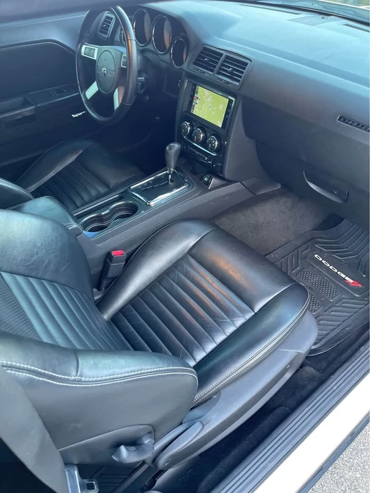 2009 Dodge Challenger SRT8 & 392 3rd Gen - Image 16 of 19