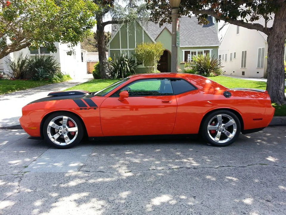 2009 Dodge Challenger 3rd Gen - Image 5 of 14