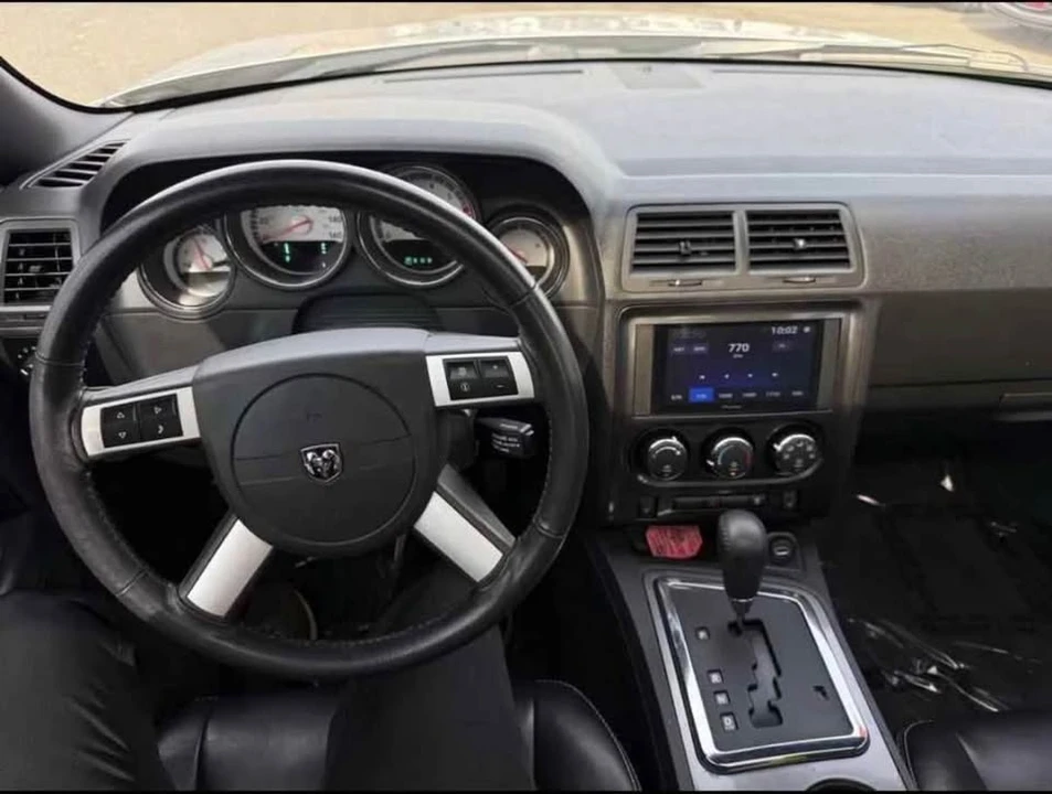 2009 Dodge Challenger 3rd Gen - Image 7 of 9