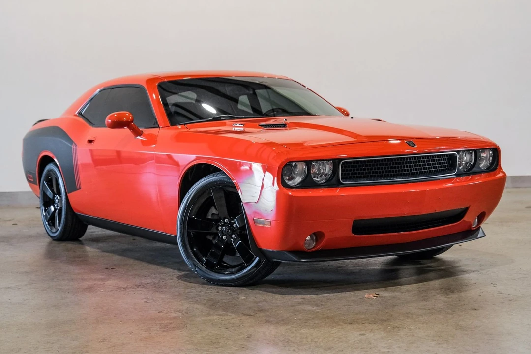 2009 Dodge Challenger 3rd Gen - Image 6 of 12