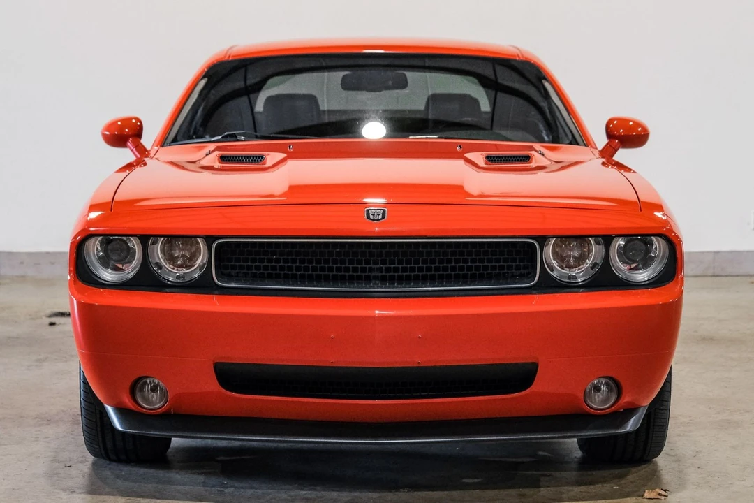 2009 Dodge Challenger 3rd Gen - Image 2 of 12