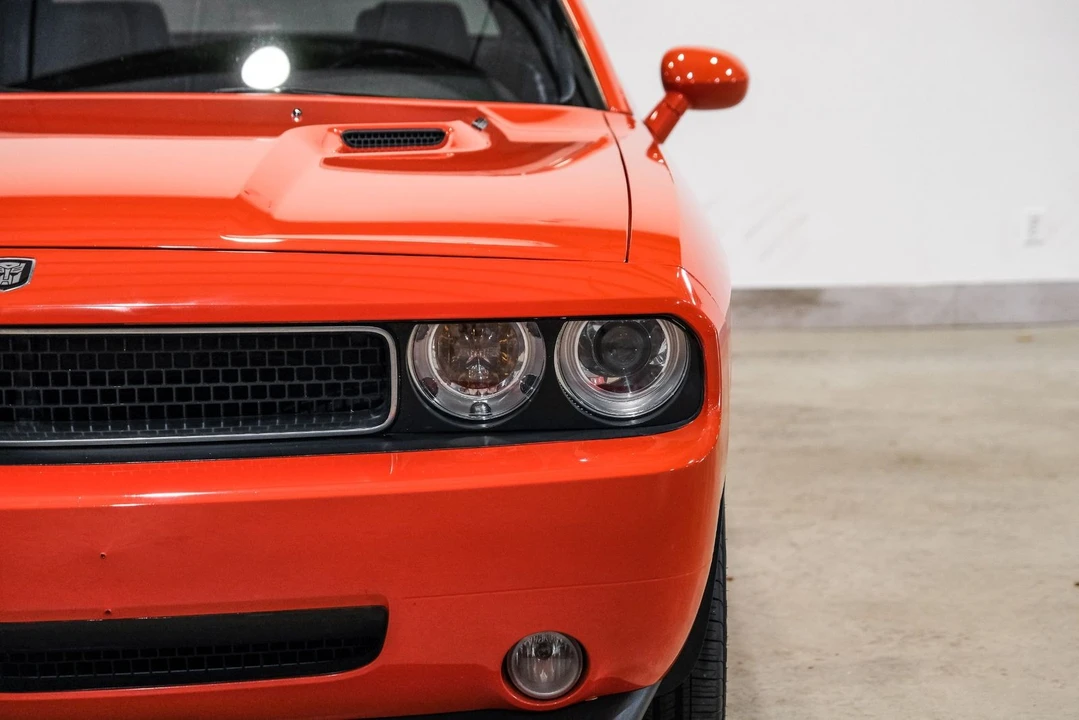 2009 Dodge Challenger 3rd Gen - Image 3 of 12